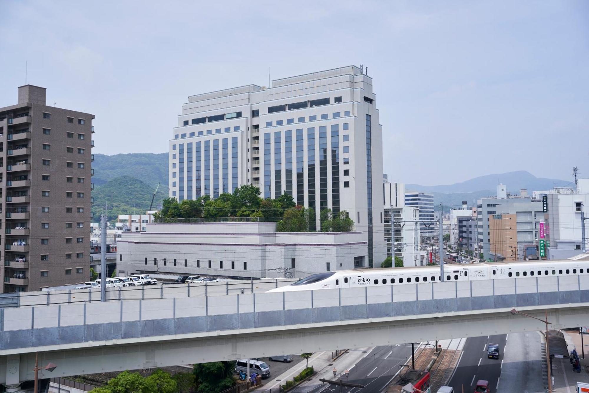 The Global View Nagasaki Hotel Екстериор снимка The station in 2015