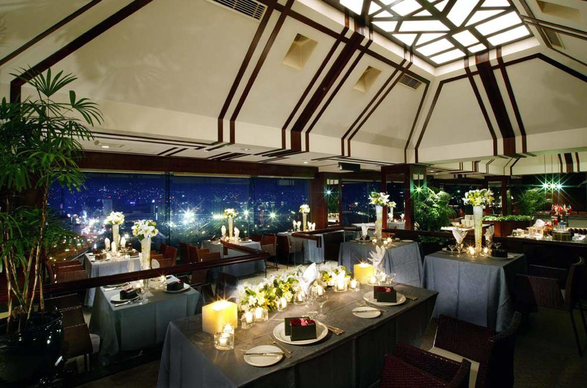 The Global View Nagasaki Hotel Екстериор снимка The interior of the restaurant